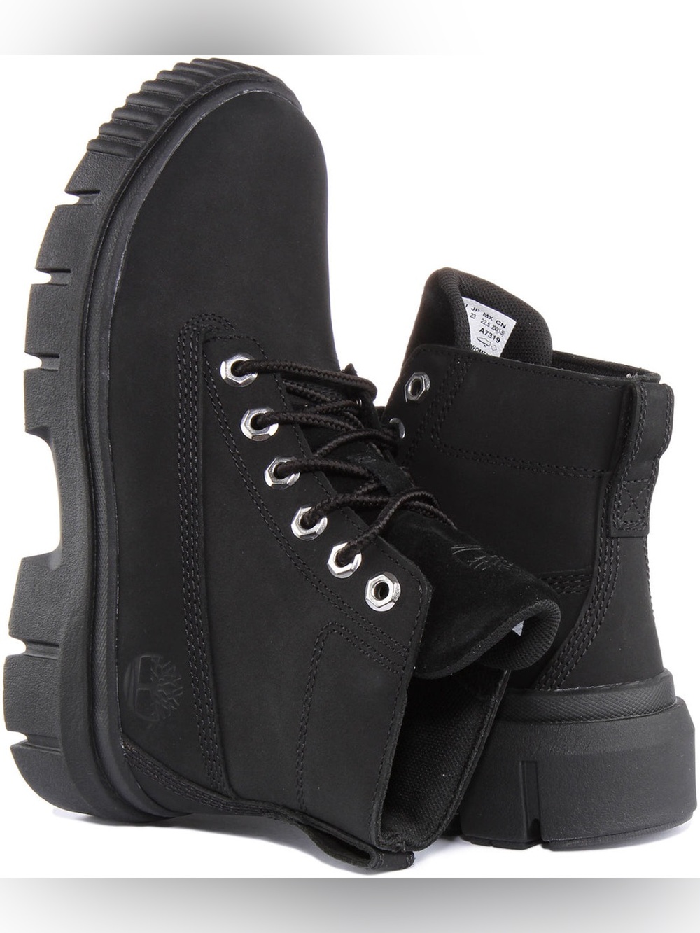 Timberland Women's Greyfield 6 Inch Black Lace-Up Chunky Lug Boot - Picture 3 of 8